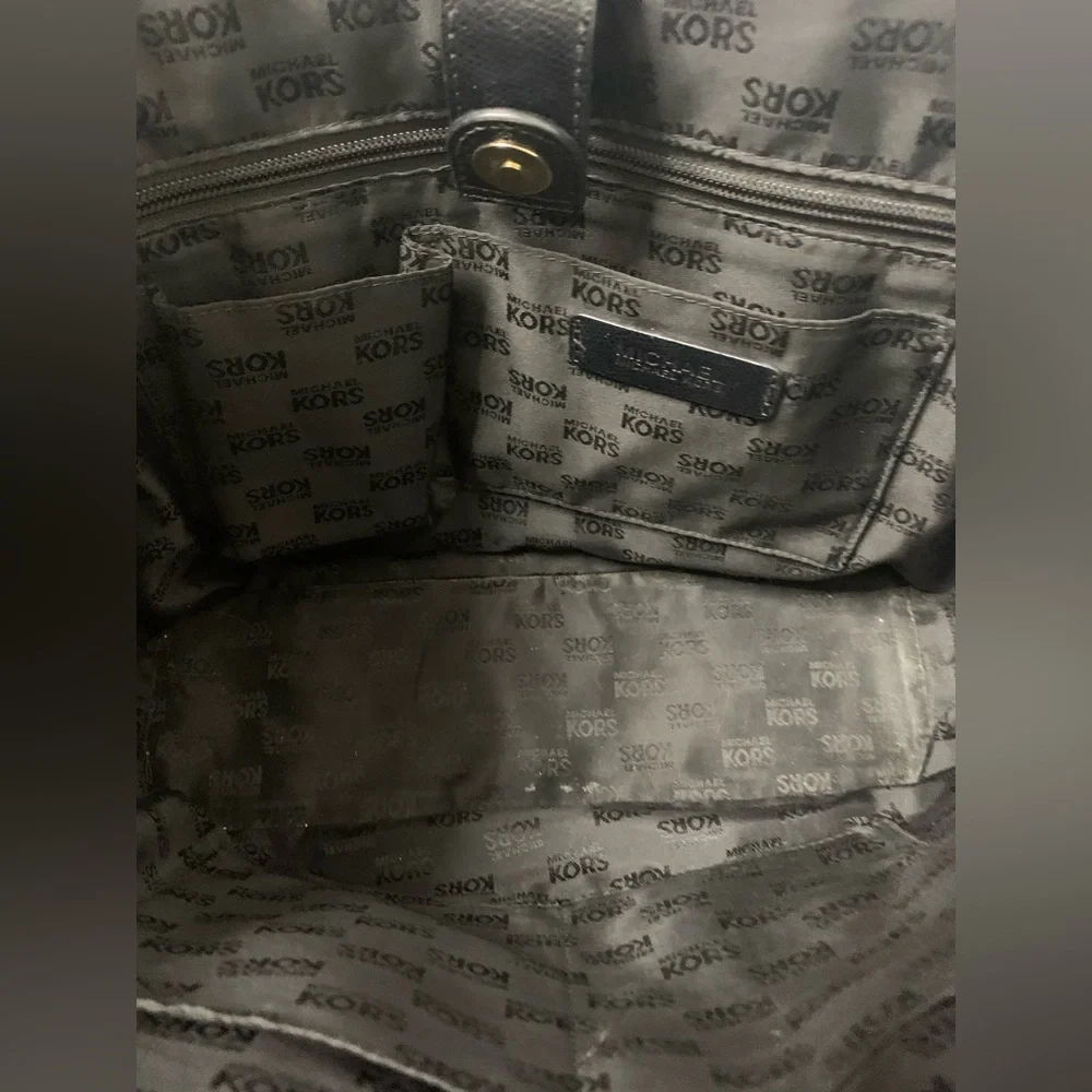 Michael Kors Tote - Picture 8 of 8
